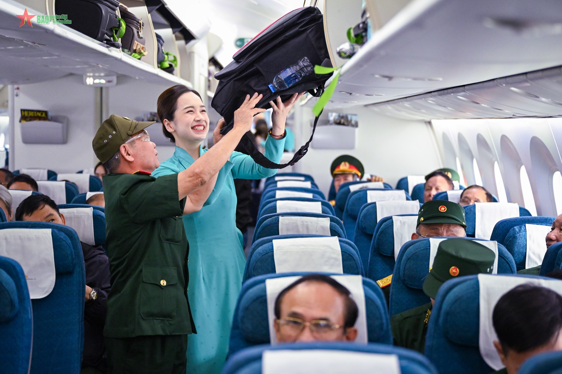 Chuyến bay trở về thời hoa lửa