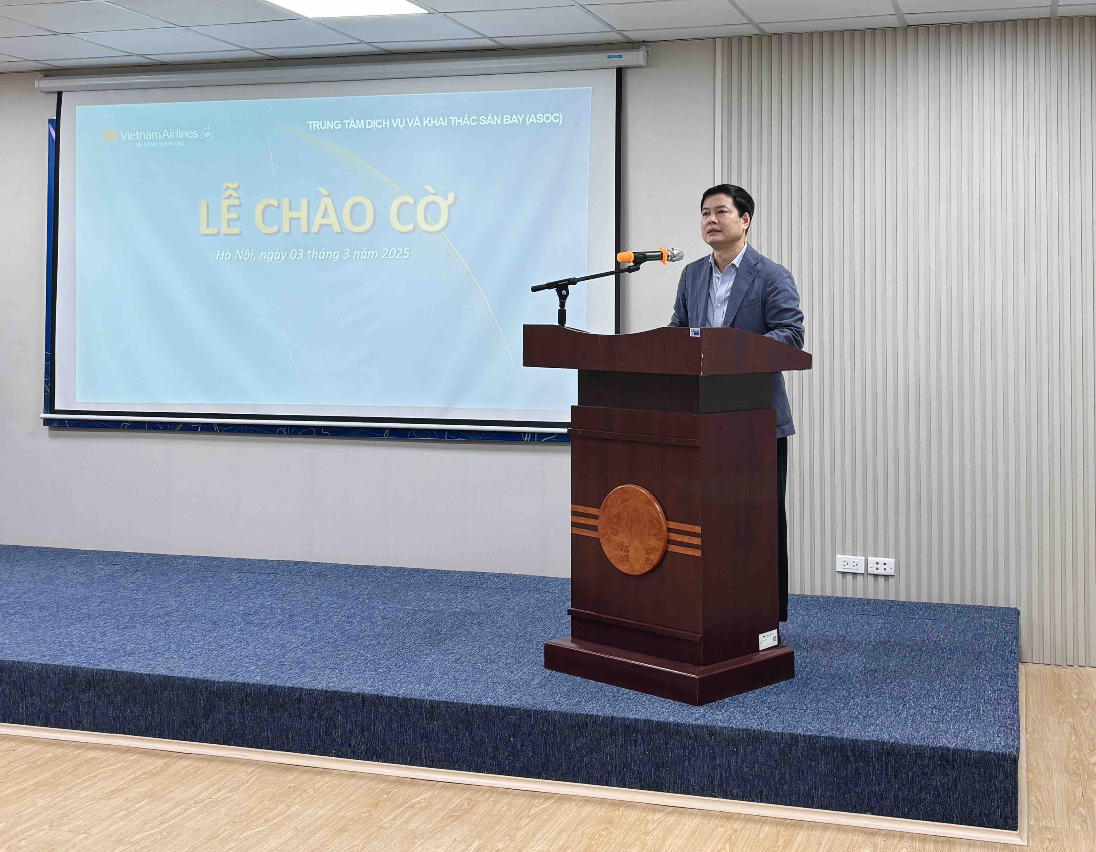 ASOC tổ chức Lễ chào cờ tháng 3 và khen thưởng cao điểm Tết 2025