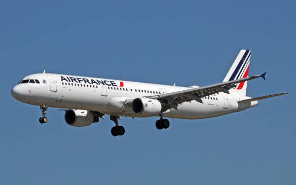 Aviation News 18/4: Air France khai trương đường bay Paris-Phuket