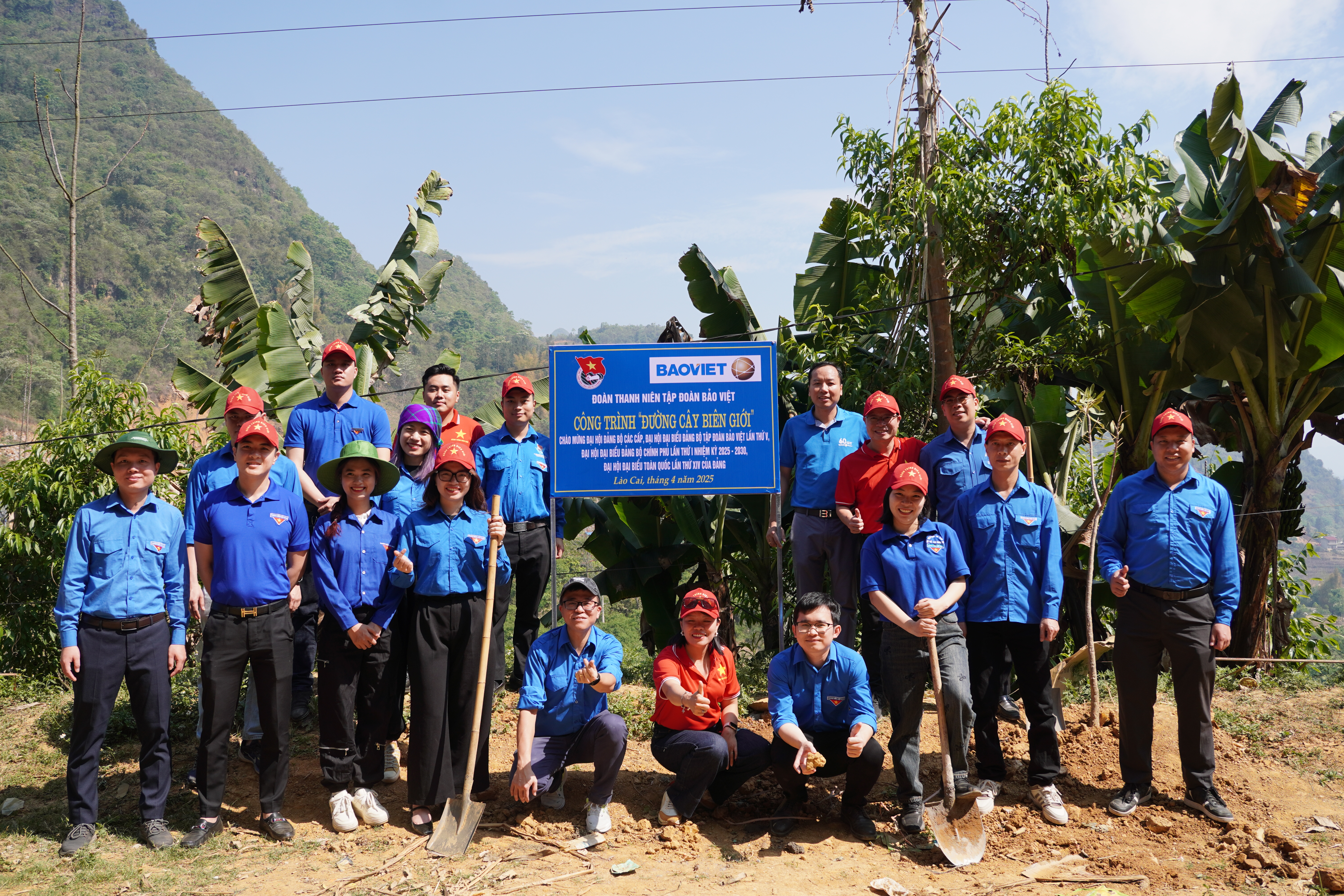 Đoàn Thanh niên TCT Hàng không Việt Nam phối hợp tổ chức “Hành trình biên giới 2025” tại Simacai, Lào Cai