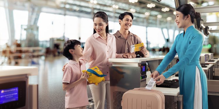 Vietnam Airlines ra mắt gói sản phẩm biểu tượng “Vàng Son 30” và “Glory 30” nhân dịp kỷ niệm 30 năm thành lập