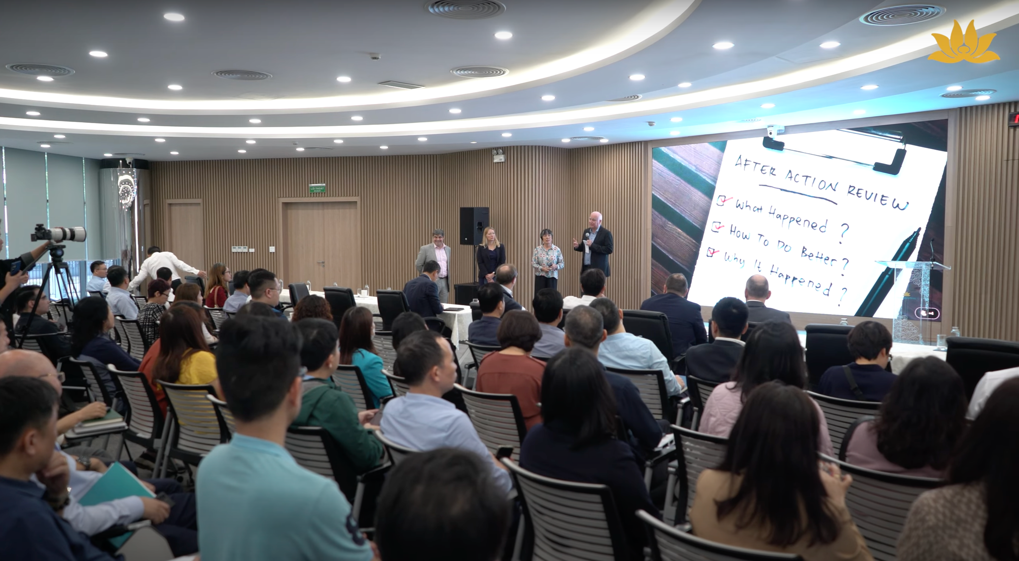 [VNA How] Vietnam Airlines nâng cao năng lực ứng phó khủng hoảng