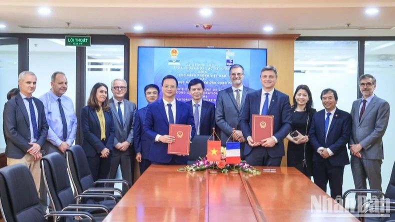 Aviation News 10/4: Cảng hàng không Nội Bài thăng lọt Top 100 sân bay tốt nhất thế giới