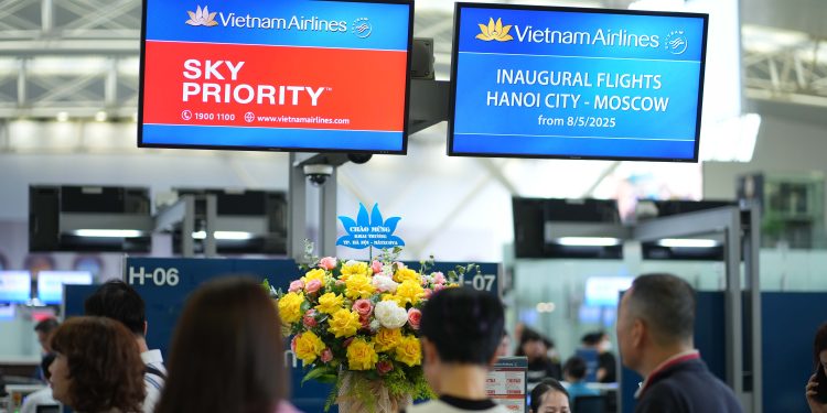 Cầu nối hàng không giữa hai thủ đô Việt – Nga được tái lập
