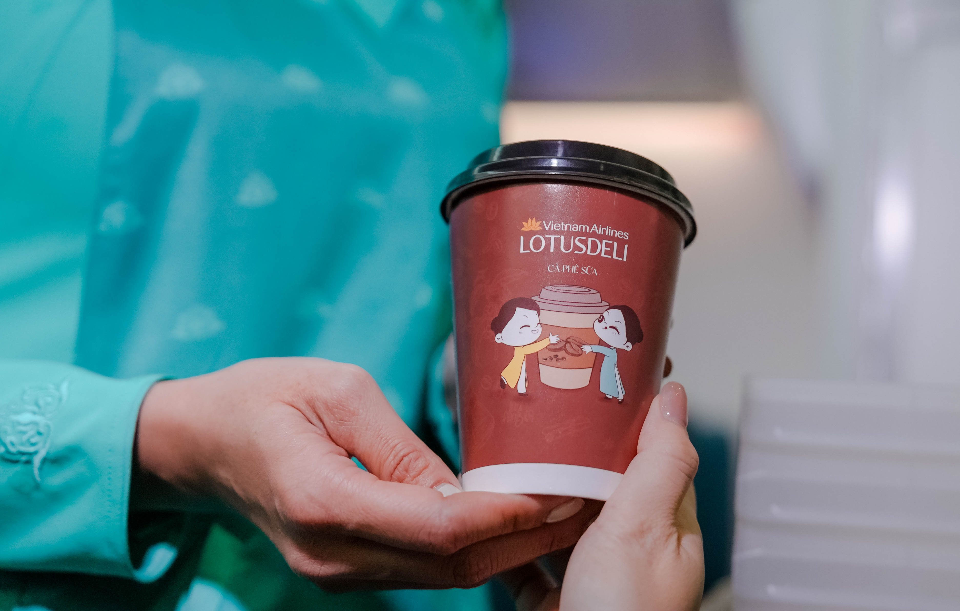 Cafe sữa cất cánh trên các chuyến bay Vietnam Airlines