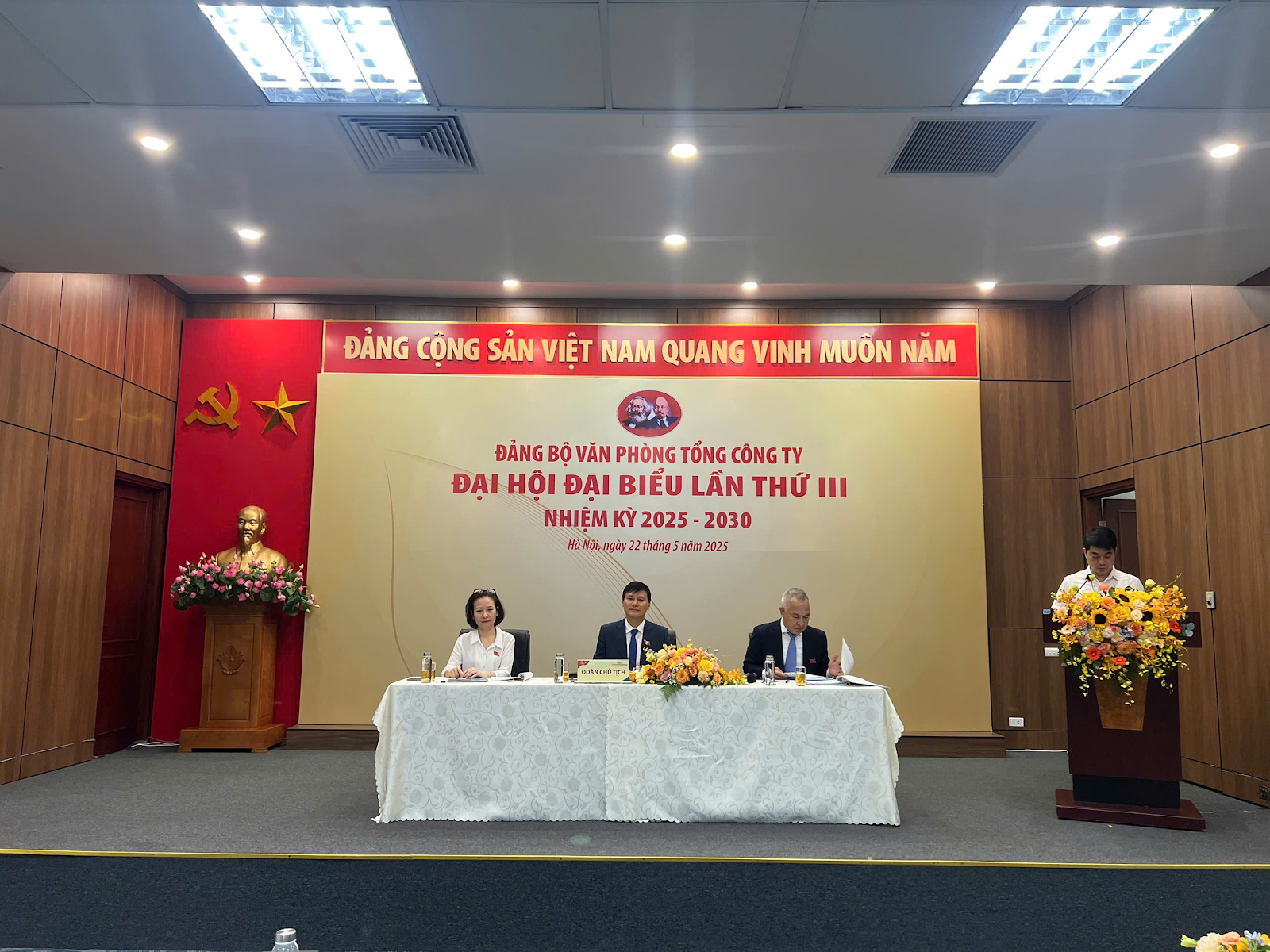 Đại hội Đại biểu Đảng bộ Văn phòng Tổng công ty Hàng không Việt Nam lần thứ III, nhiệm kỳ 2025–2030 (Nguồn ảnh VPTCT)