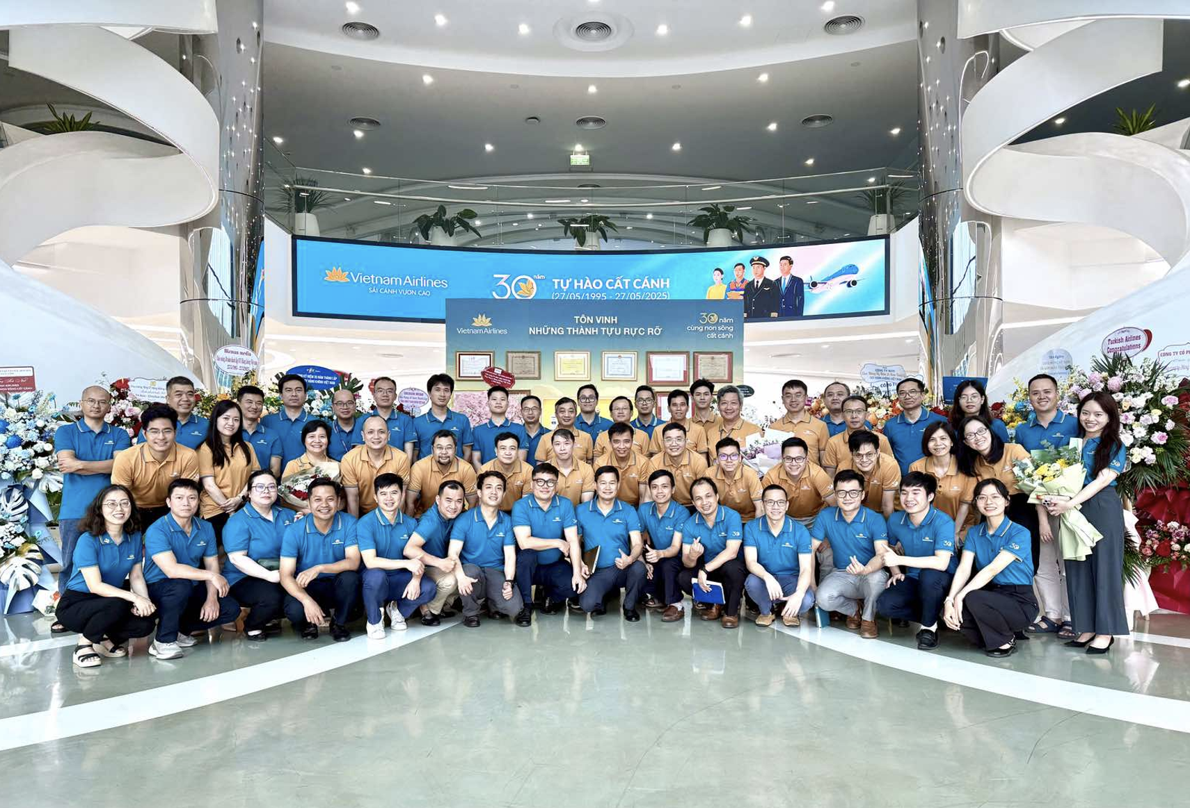 HỘI NGHỊ THI ĐUA BAN KỸ THUẬT: KHÁT VỌNG VƯƠN CAO, QUYẾT TÂM VƯỢT KHÓ