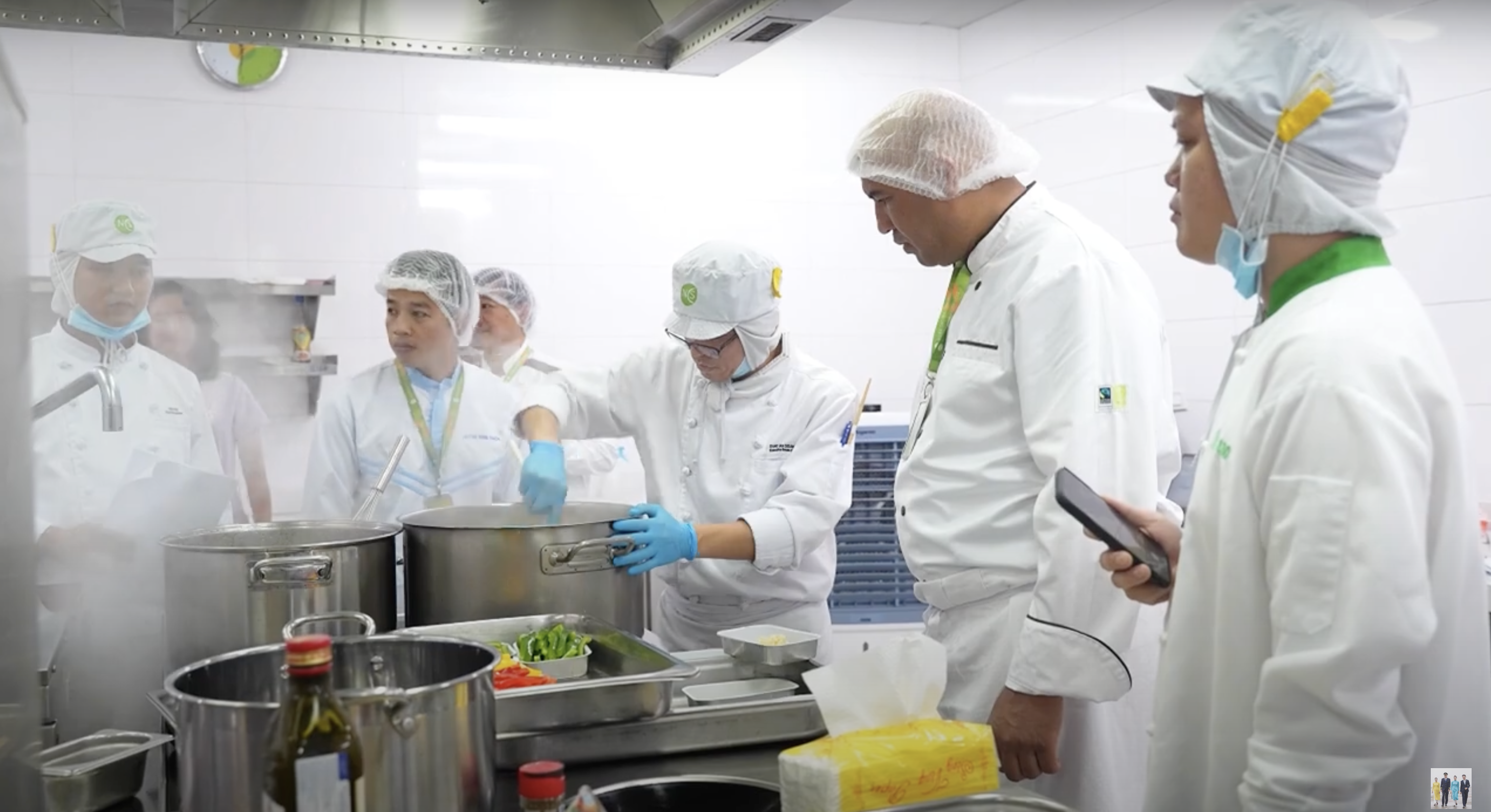 [VNA HOW] Khám phá Workshop món ăn Việt tại NCS (phần 2)