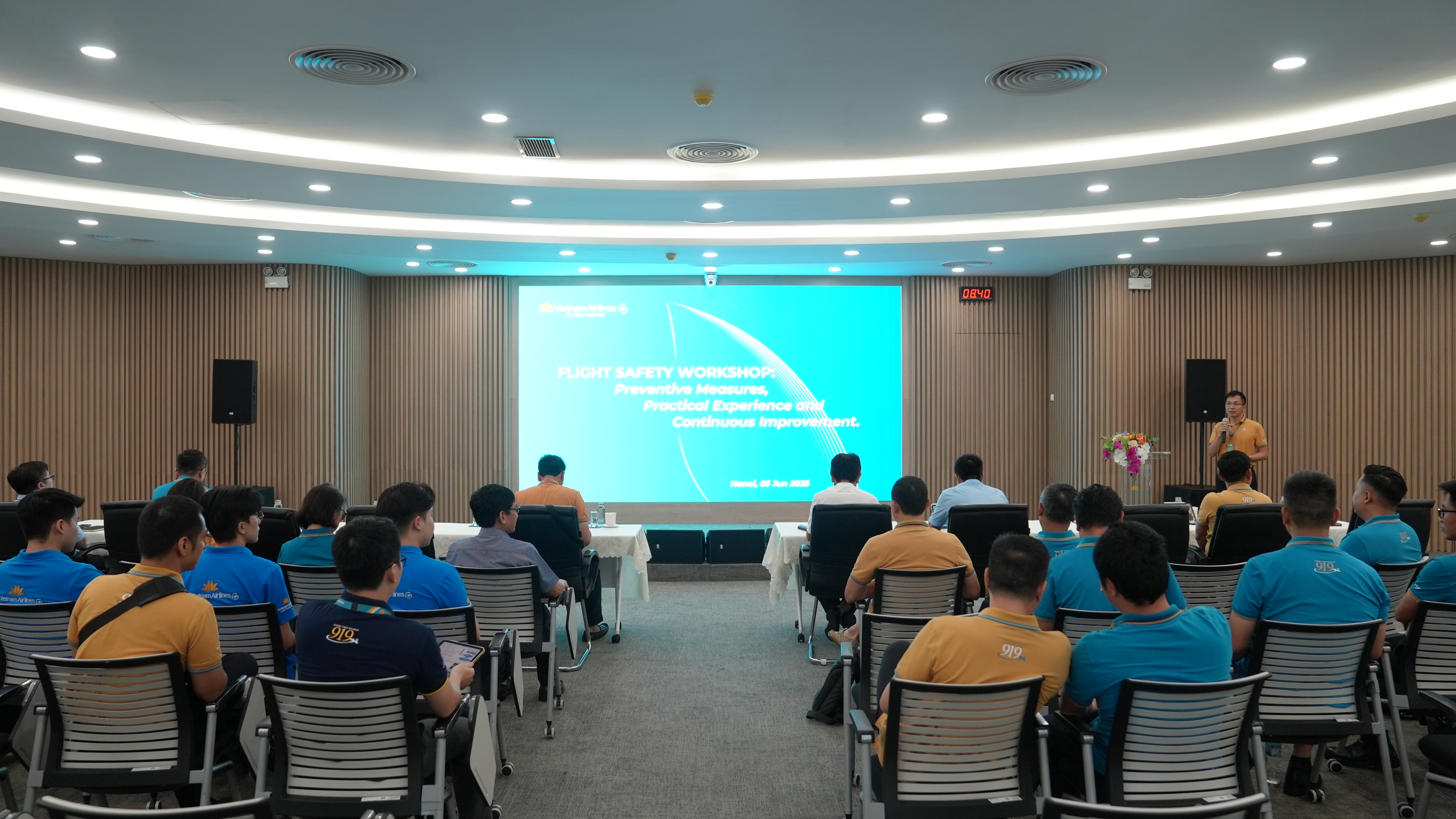 Nâng cao an toàn khai thác bay: Biện pháp phòng ngừa, Kinh nghiệm thực tiễn và Cải tiến liên tục