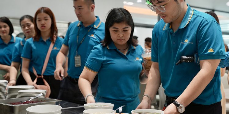 Sky Lounge: Văn minh trong từng bữa ăn, tiện ích từ những điều nhỏ nhất