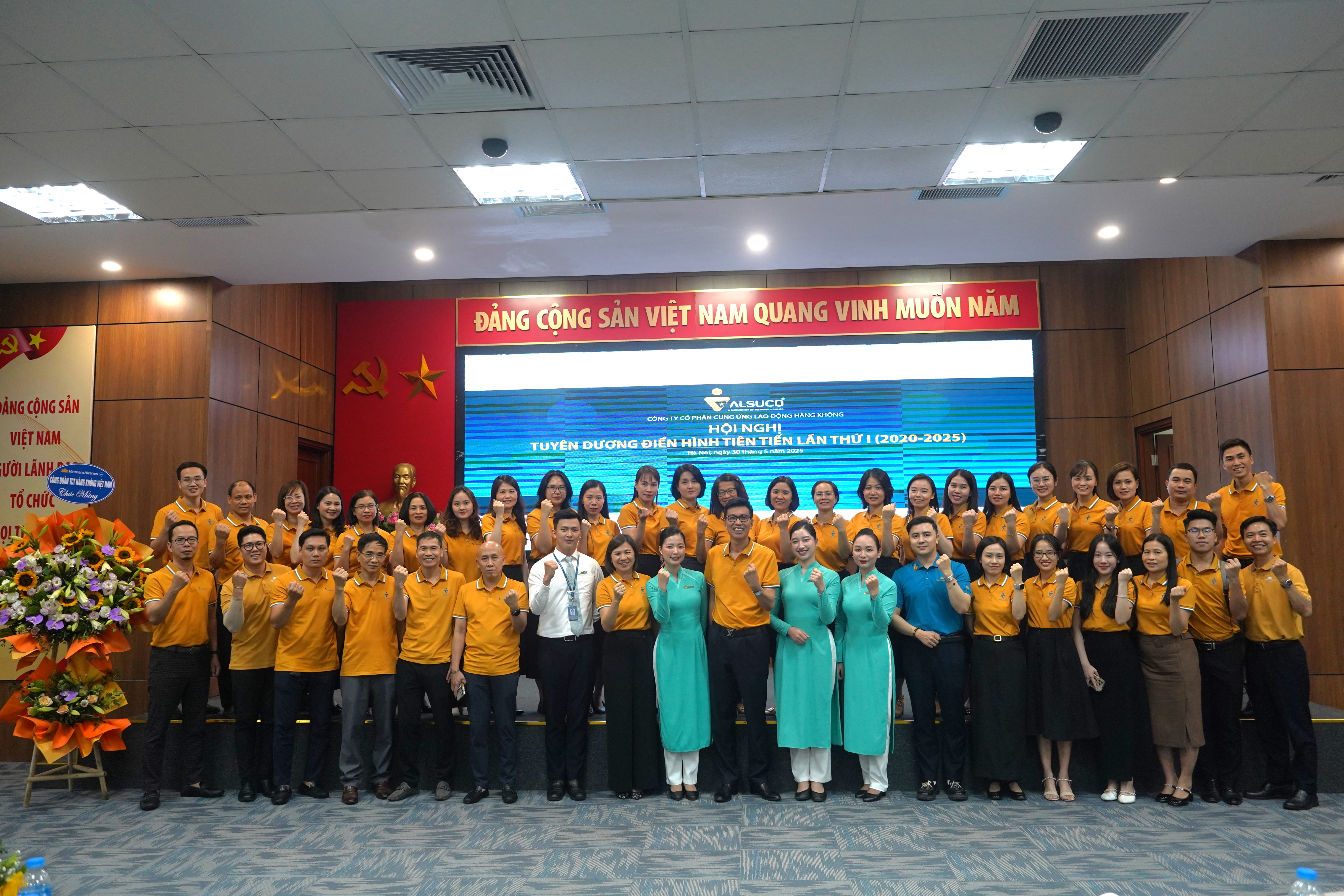 ALSUCO tổ chức thành công Hội nghị Đối thoại định kỳ, Hội nghị Đại biểu Người lao động, Hội nghị Tuyên dương điển hình tiên tiến