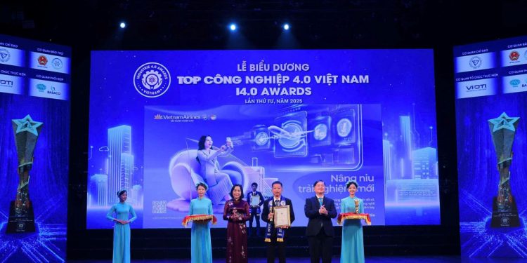 Vietnam Airlines được vinh danh tại Top Công nghiệp 4.0 Việt Nam năm 2025