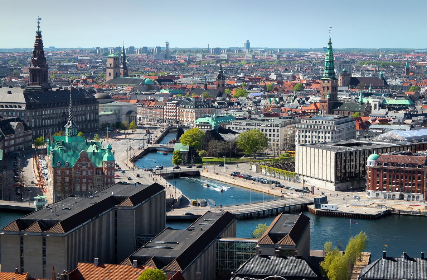 Copenhagen – Chạm vào cổ tích giữa lòng Bắc Âu
