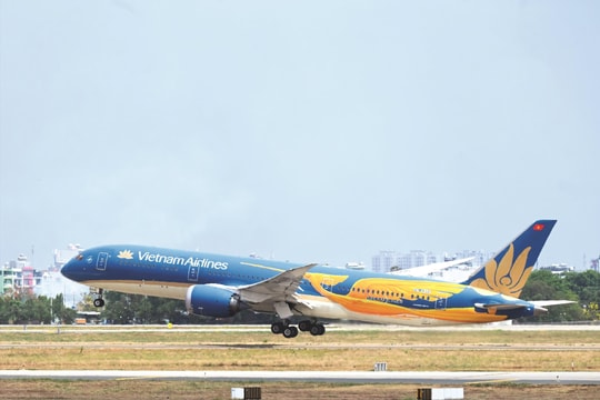 Vietnam Airlines: Tự hào vị thế Hãng Hàng không Quốc gia – Vững bước phụng sự Tổ quốc