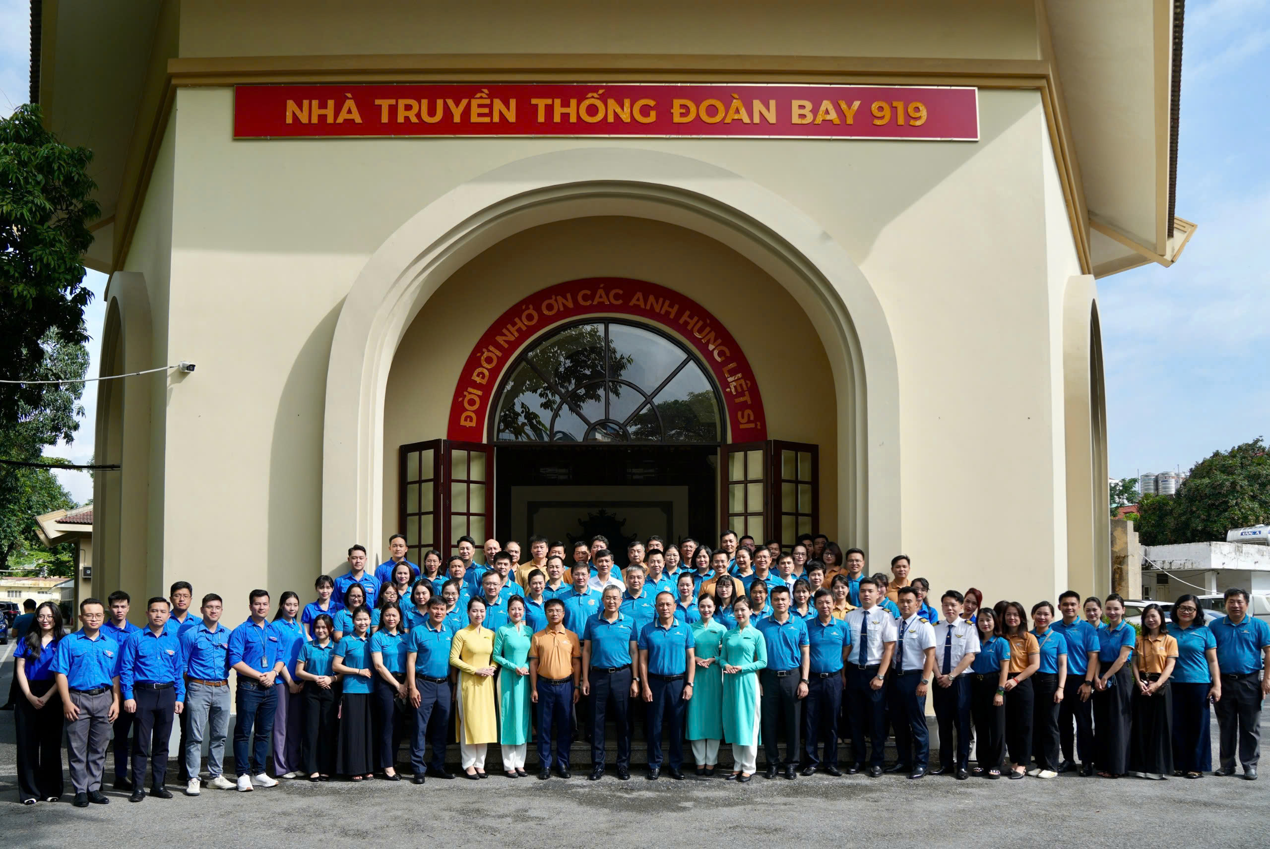 Đoàn bay 919 tổ chức tri ân Ngày Thương binh – Liệt sĩ 27/7