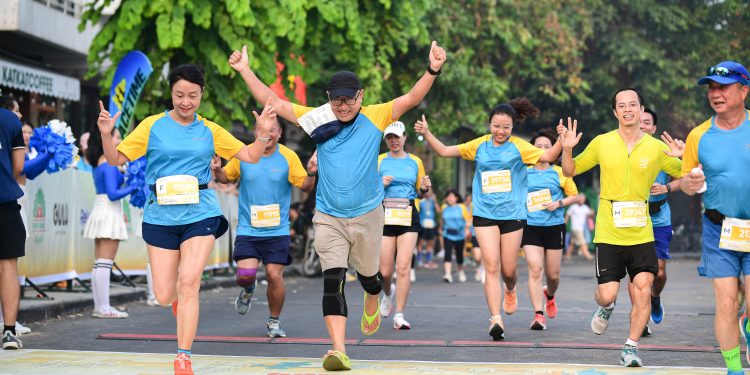 Vietnam Airlines chính thức mở bán vé giải chạy “Run For Love 2025”