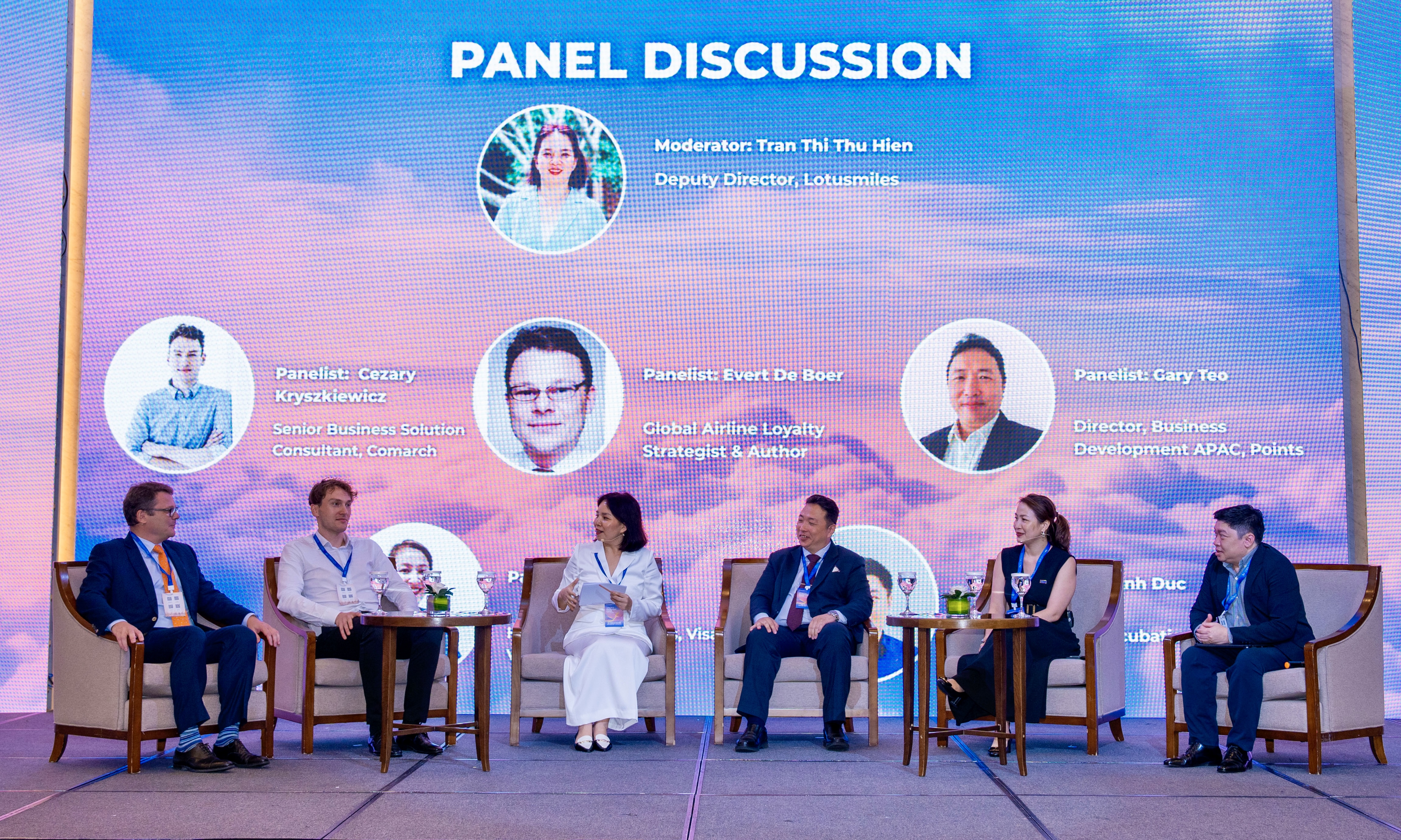 VNA LEF 2025: Vietnam Airlines khẳng định vị thế tiên phong trong kỷ nguyên trải nghiệm khách hàng