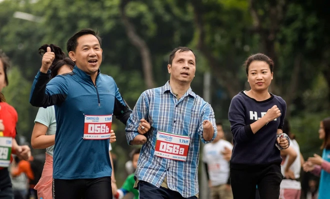 Run For Love 2025: Khi những bước chân thắp sáng mùa Thu Hà Nội