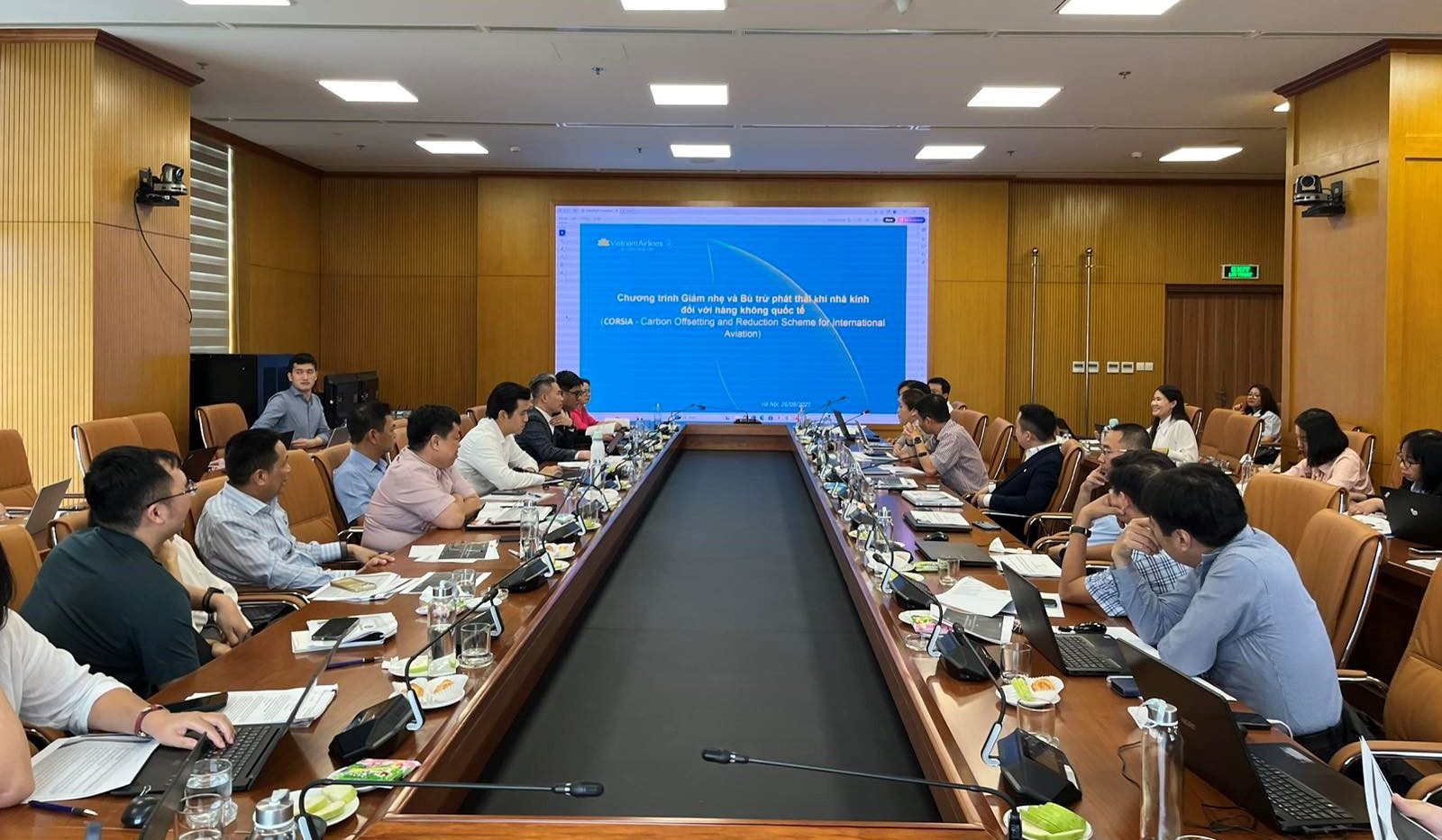 Vietnam Airlines tham vấn chính sách carbon, hướng tới CORSIA 2026