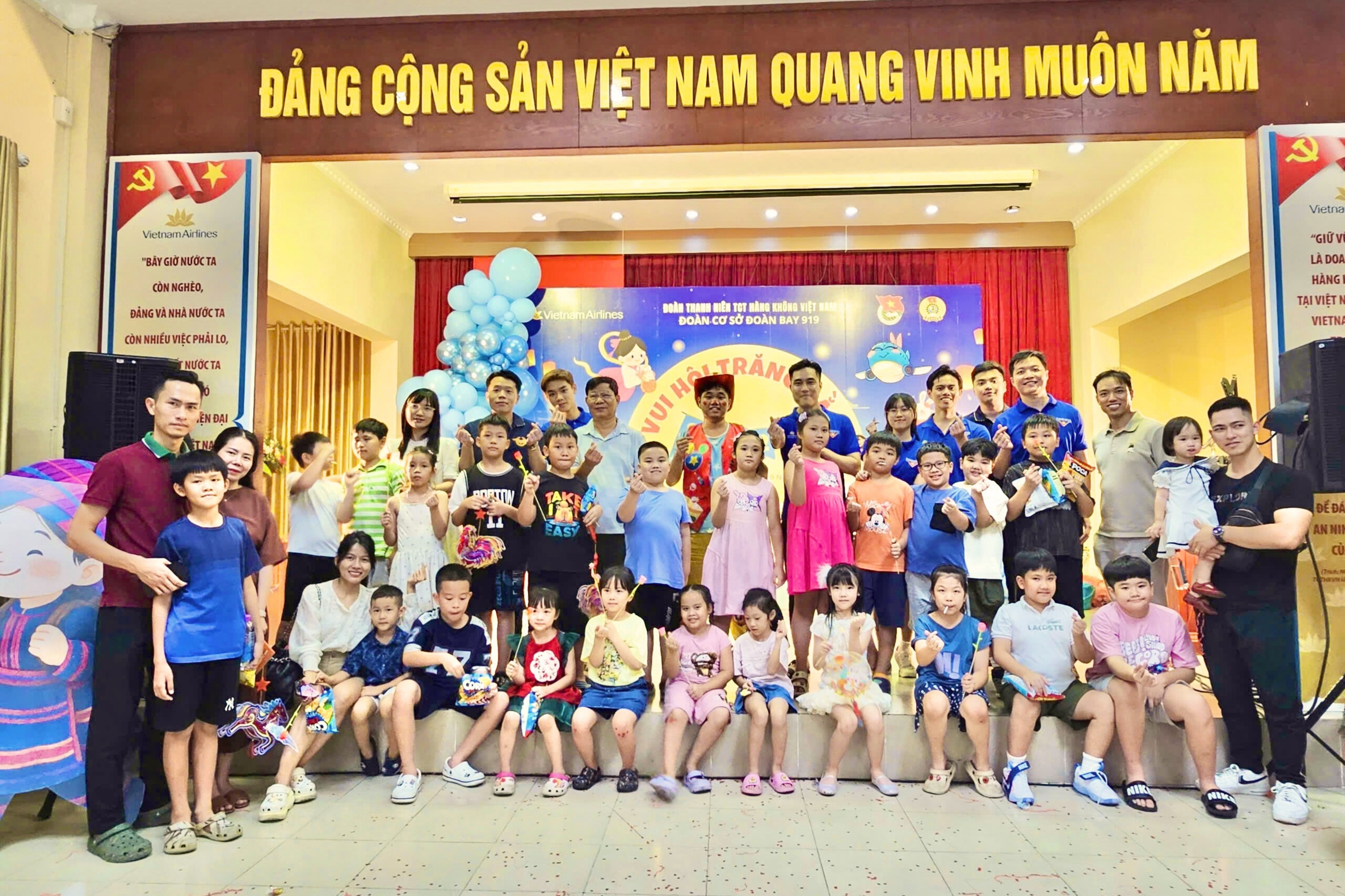 Vui Hội Trăng Rằm 2025 cùng Đoàn bay 919