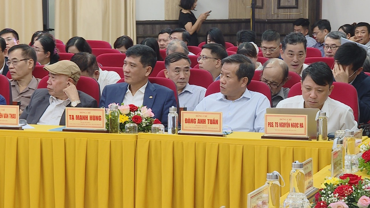 Vietnam Airlines khẳng định vị thế tiên phong tại Hội thảo về vai trò của doanh nghiệp nhà nước trong các ngành trọng yếu của nền kinh tế