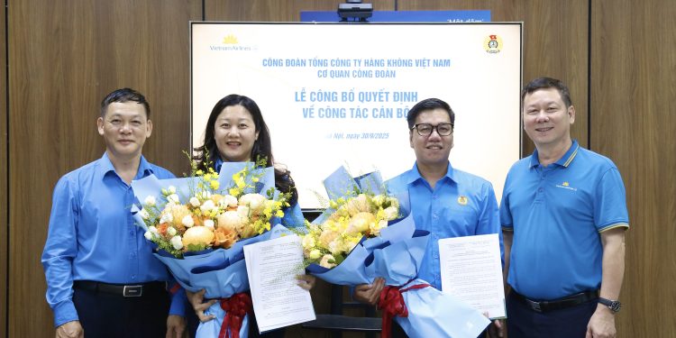 Công đoàn TCT tổ chức Hội nghị triển khai công tác tổ chức và cán bộ