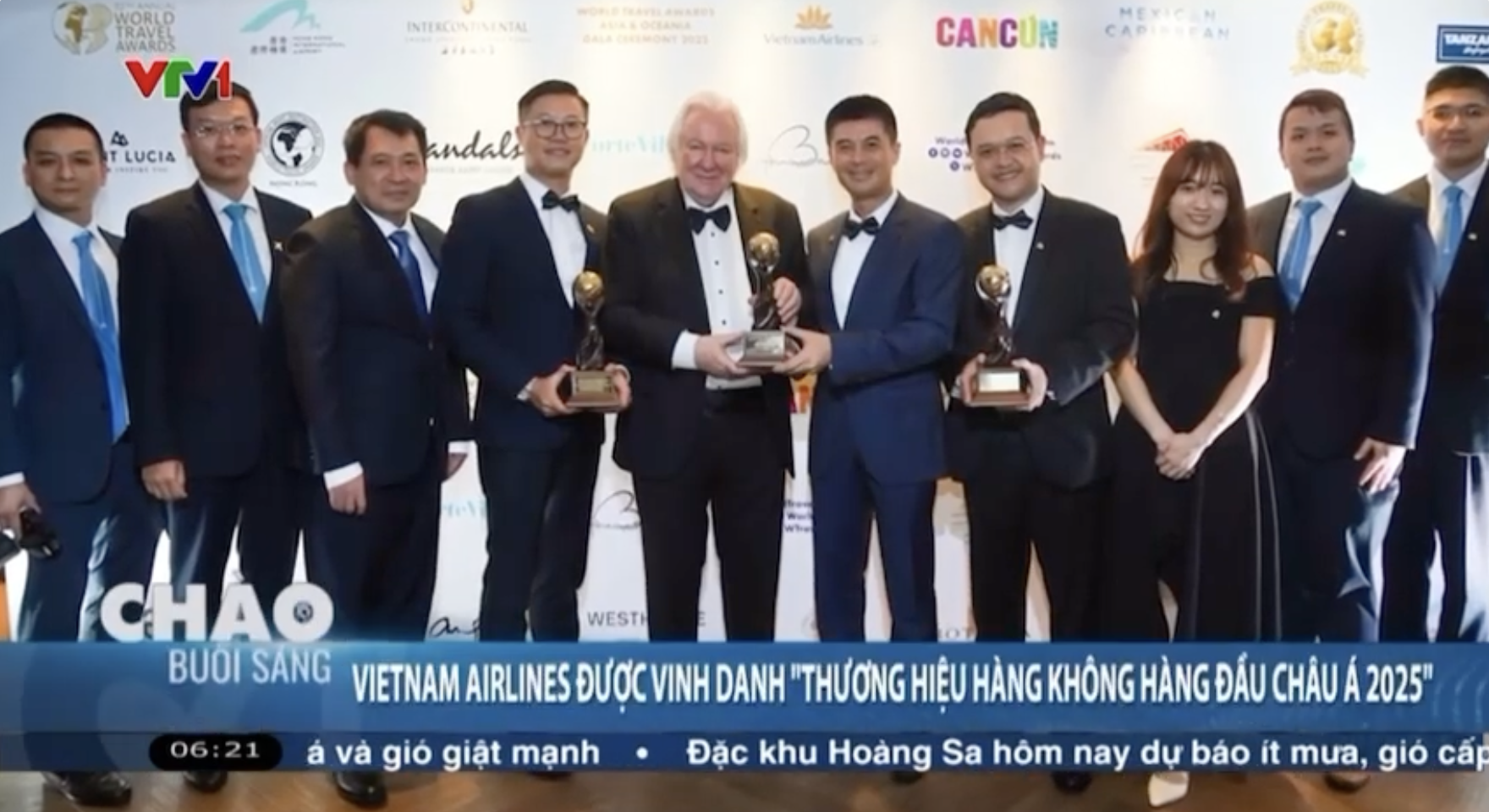 [VTV] Vietnam Airlines được vinh danh “Thương hiệu Hàng không hàng đầu Châu Á 2025”