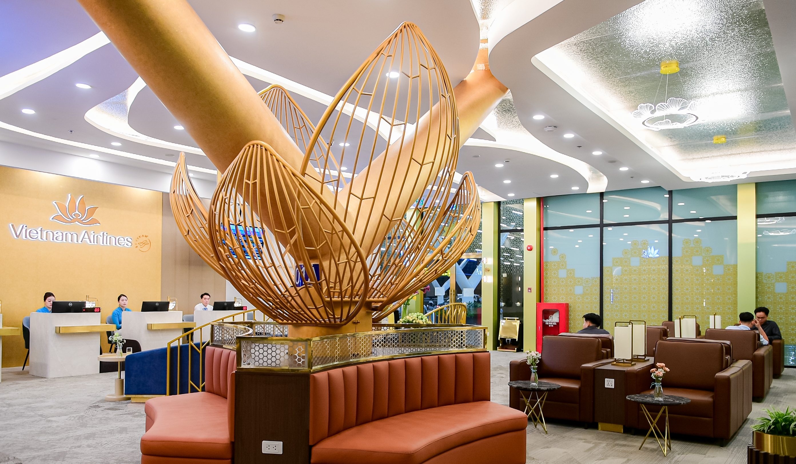 Vietnam Airlines ra mắt dịch vụ Check-in Lounge tại Tân Sơn Nhất: Khẳng định dấu ấn khác biệt trong trải nghiệm khách hàng