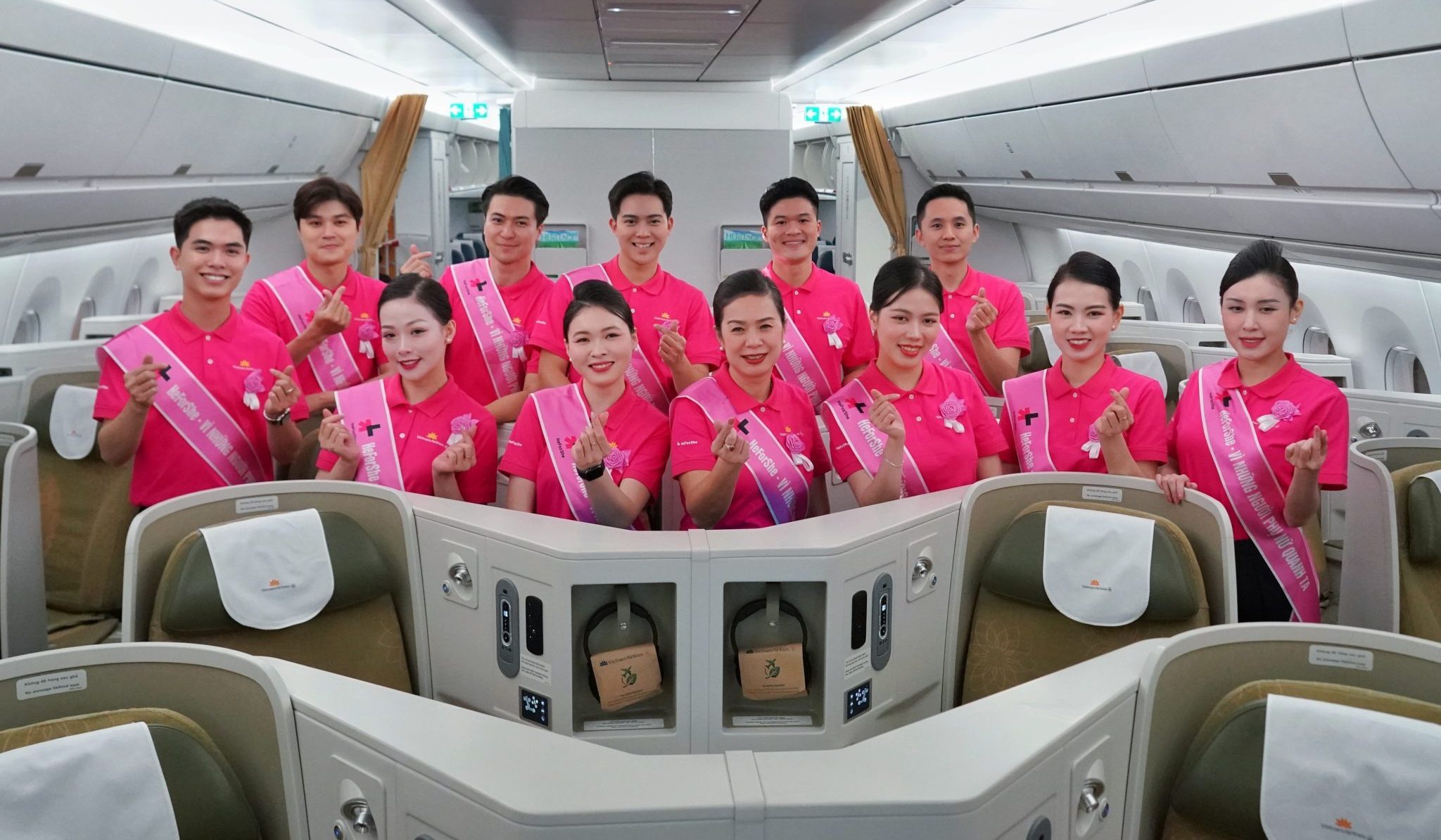 UN Women gửi thư chúc mừng Vietnam Airlines tổ chức thành công chuyến bay đặc biệt “HeForShe”