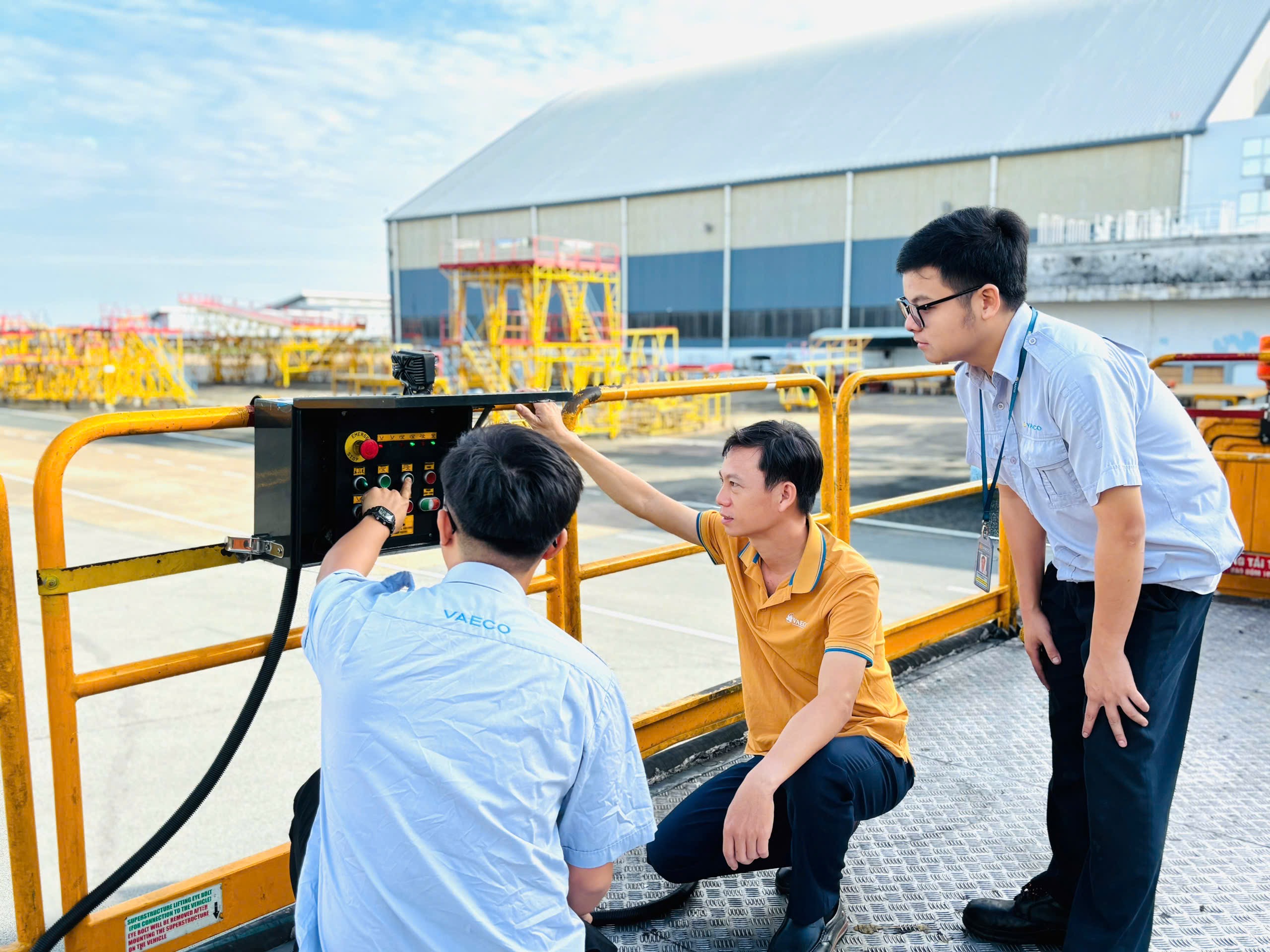 20/11 của người kỹ thuật hàng không: Lặng thầm truyền nghề, giữ an toàn cho hàng triệu hành khách