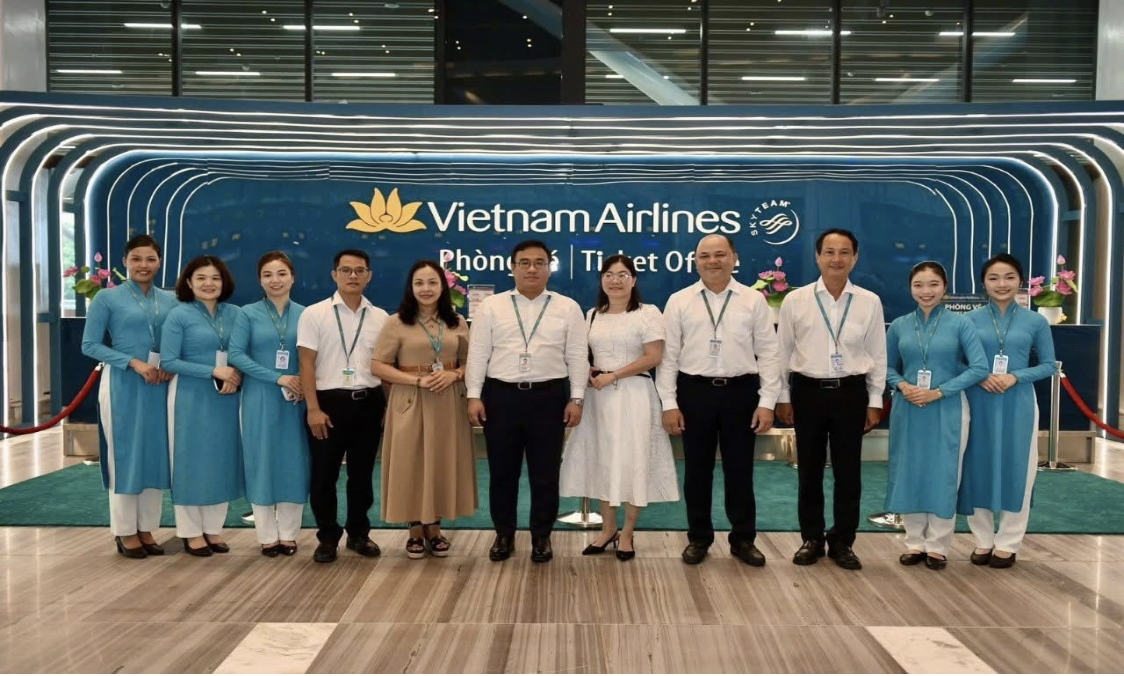 [Búa Liềm Vàng 2025] Vai trò lãnh đạo của Đảng trong công tác chuyển đổi số