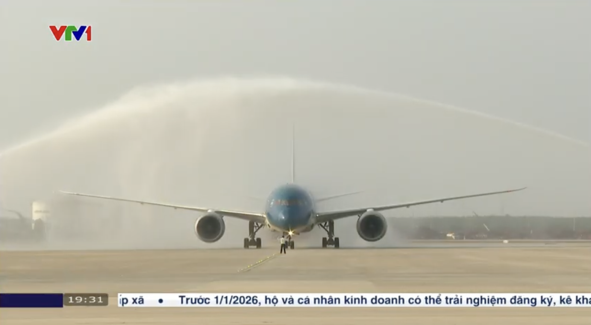 [VTV] Chuyến bay kỹ thuật đầu tiên hạ cánh xuống sân bay Long Thành