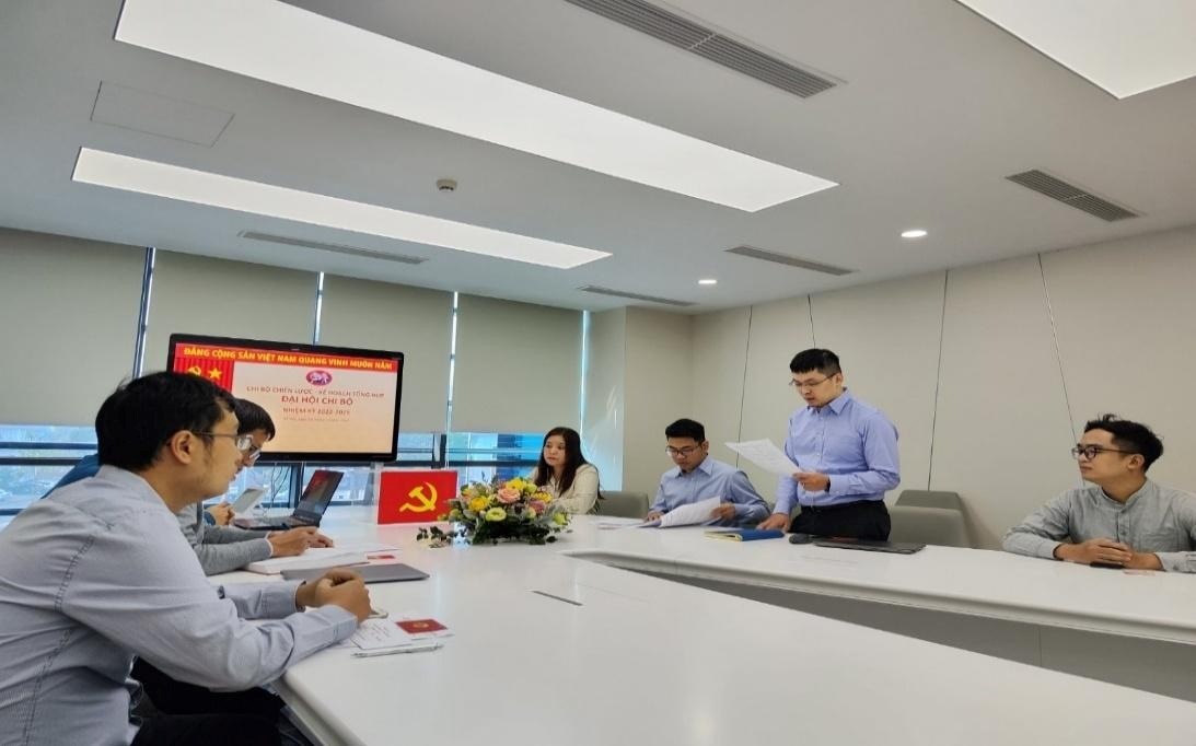 [Búa Liềm Vàng 2025] Tiên phong mở đường, Chi bộ Chiến lược cùng đất nước bước vào kỷ nguyên vươn mình