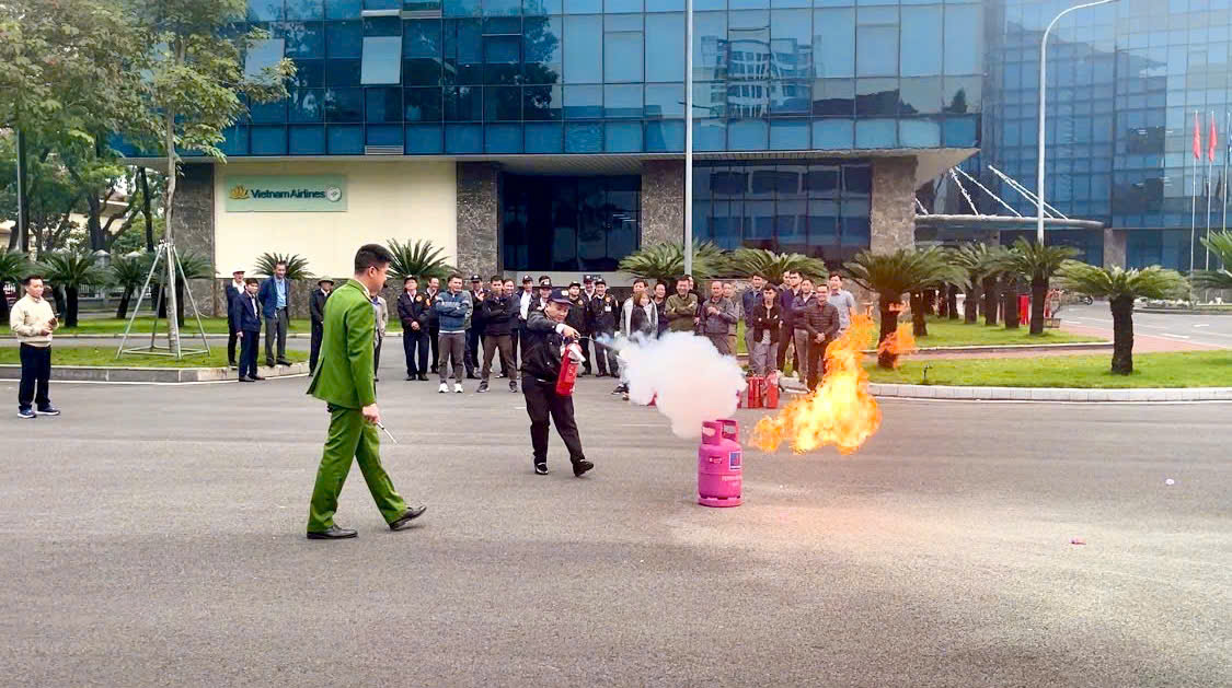 Tập huấn nghiệp vụ Phòng cháy chữa cháy và Cứu nạn cứu hộ năm 2025 tại TCT